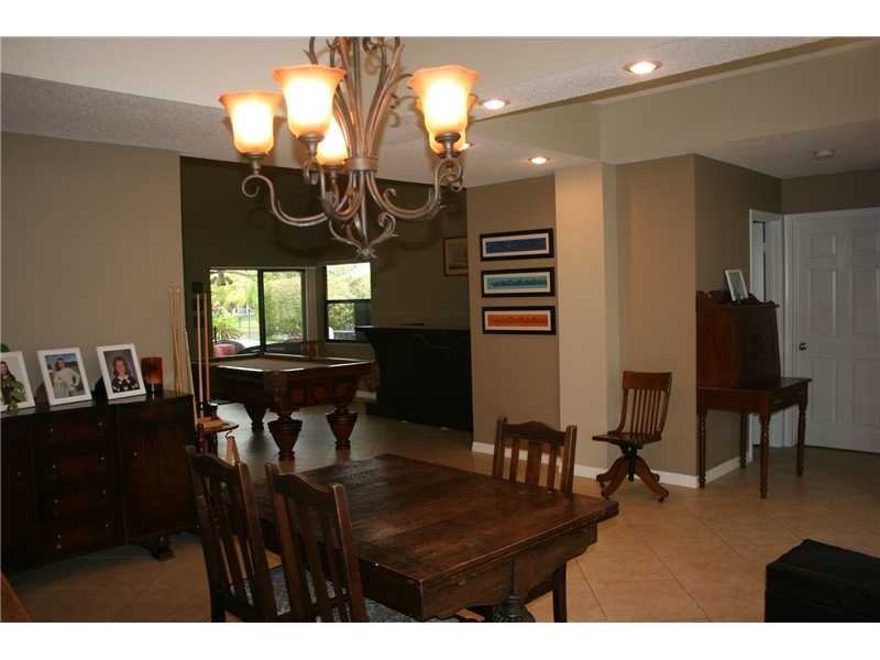 8972 Southern Orchard Rd N - Photo 3 of 14