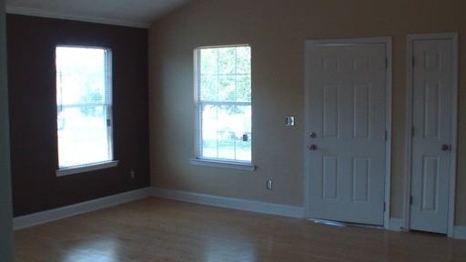 215 Autumn Lake Way - Photo 2 of 6