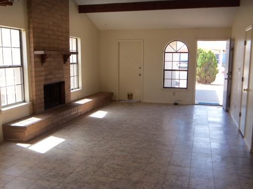 10639 Jetrock Dr - Photo 3 of 18