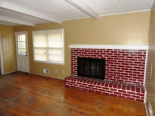 5231 Delaware St - Photo 3 of 18