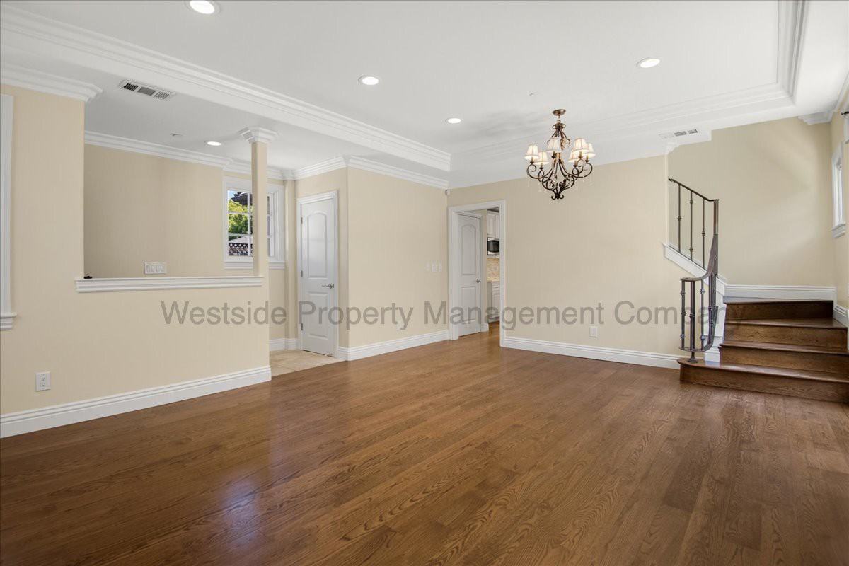 142 Tennyson Avenue - Photo 3 of 17