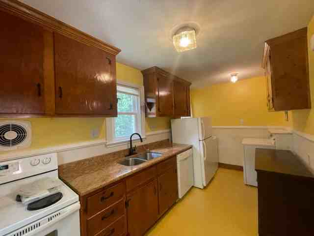 4308 Smithdeal Ave #1 - Photo 3 of 14