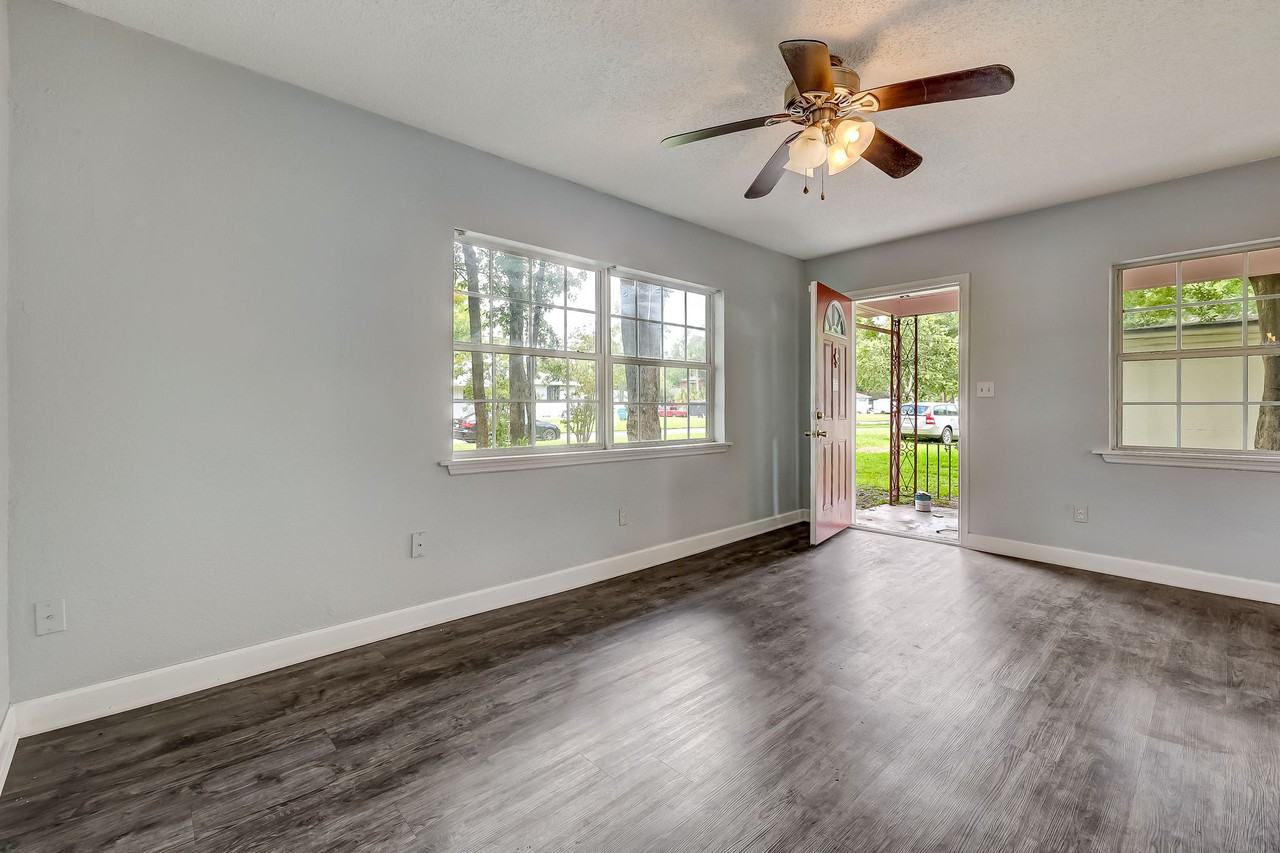 979 Mikael Avenue #1 - Photo 3 of 16