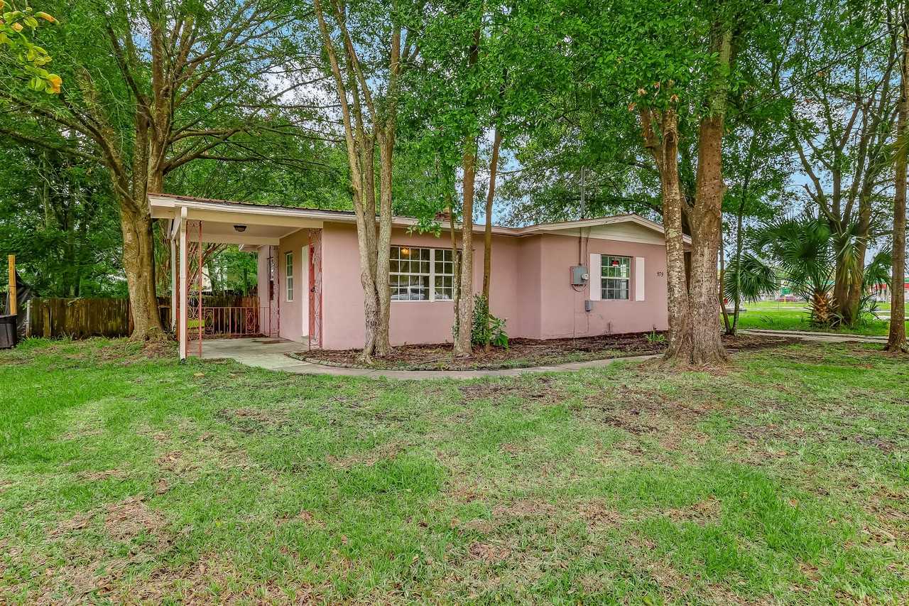 979 Mikael Avenue #1 - Photo 7 of 16