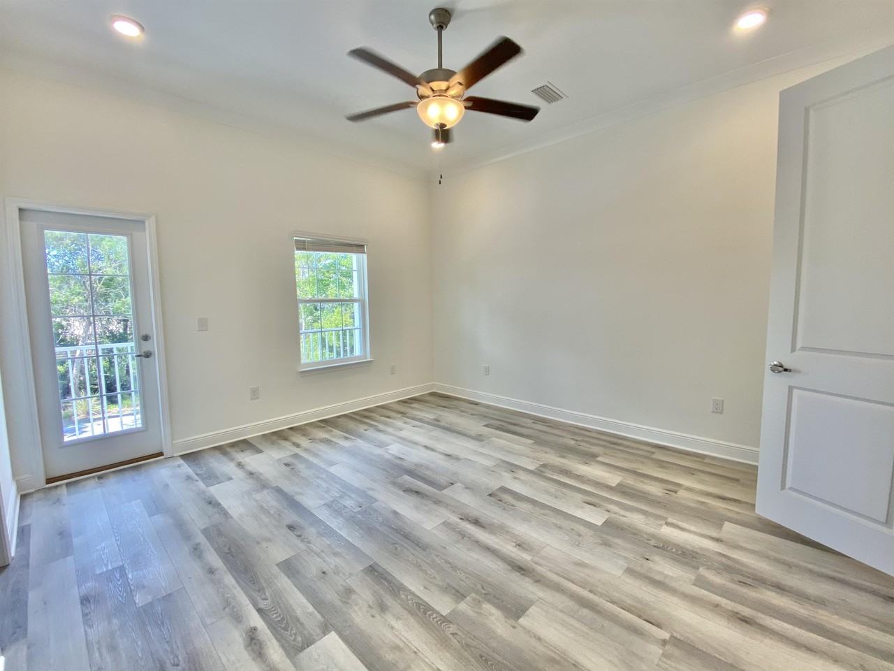 156 Kara Lake Dr #1 - Photo 3 of 21