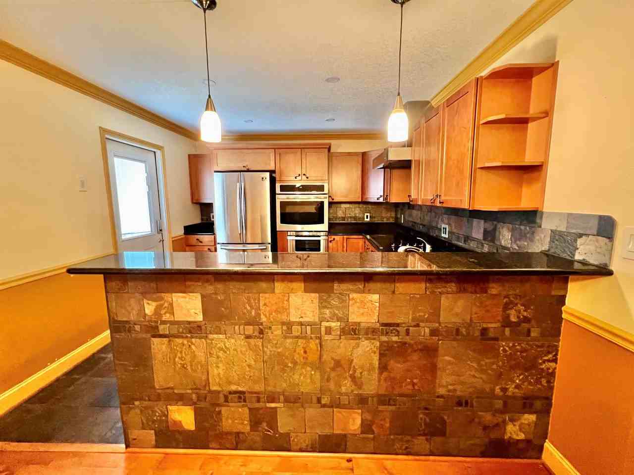 116 4th Ave #1 - Photo 7 of 17