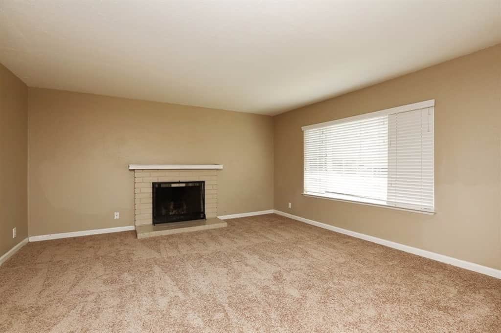 311 Eunice Cir - Photo 3 of 21