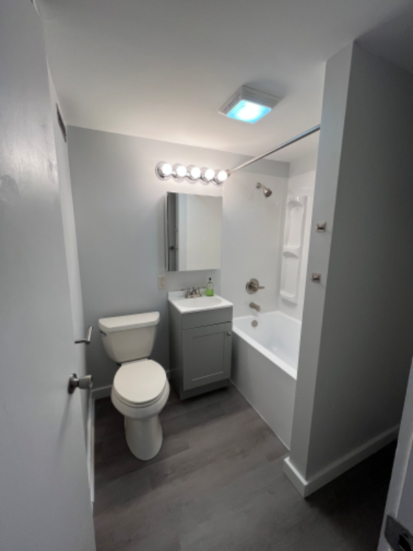 329 E South St #2 - Photo 5 of 6