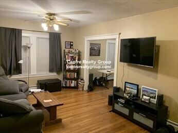 14 Lyons Ct #1 - Photo 4 of 8