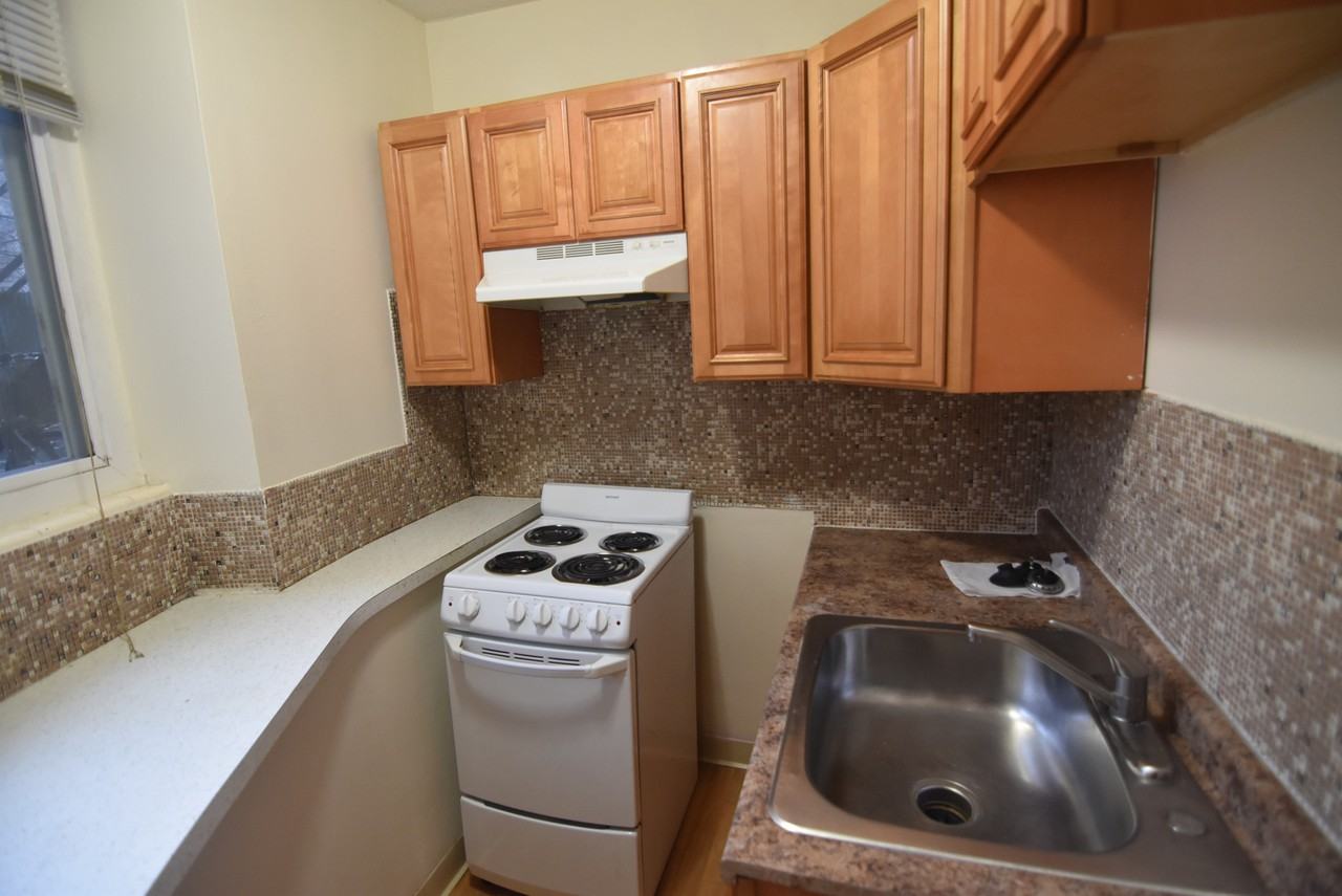 20 Armington St #25 - Photo 2 of 10