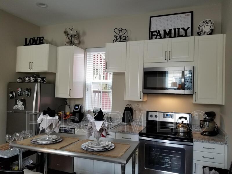 620 6th Ave - Photo 7 of 13