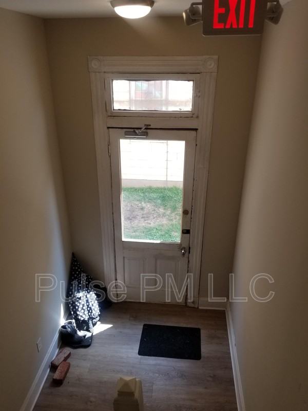 620 6th Ave - Photo 4 of 13