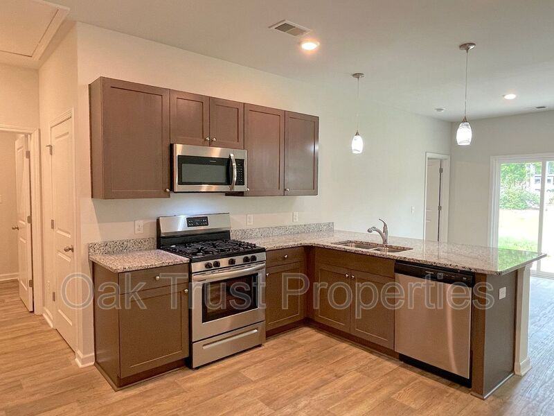217 Lapping Waters Dr - Photo 4 of 19