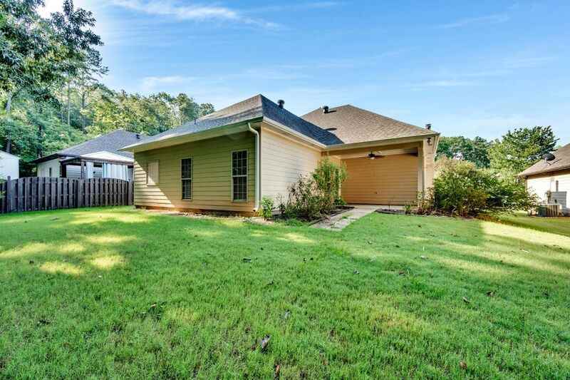 417 Sweet Leaf Ln - Photo 3 of 26