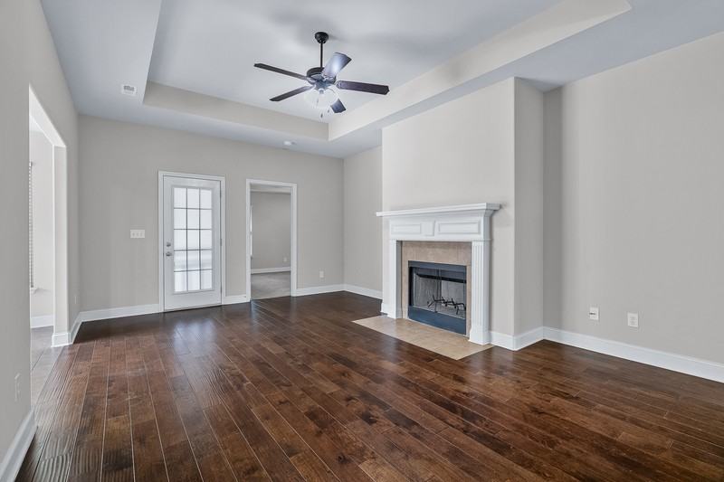 6907 Breyerton Way Se - Photo 6 of 31