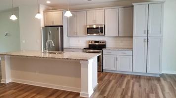 featured image of 1024 Sharon Towns Dr