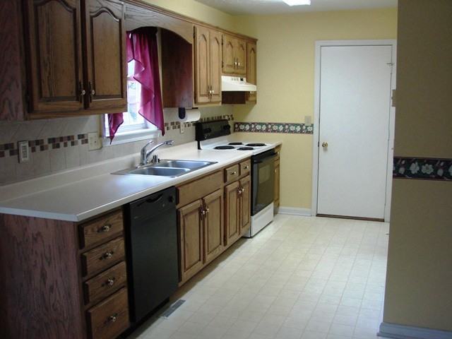 110 Brendenwood Ct #1 - Photo 3 of 5