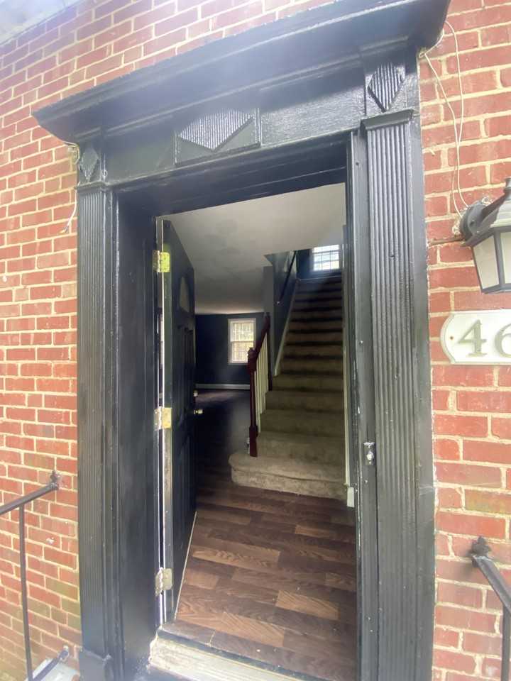 4609 Briarclift Rd #1 - Photo 3 of 21