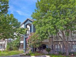 featured image of 3250 Laurelhurst Dr