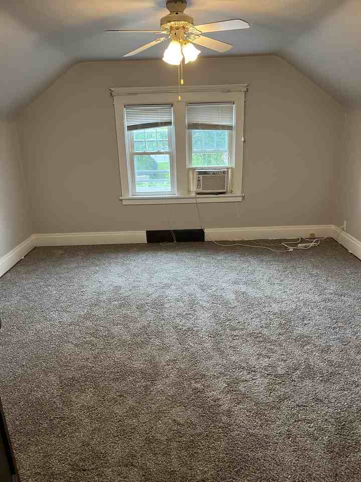 22 Eiseman Ave - Photo 3 of 13