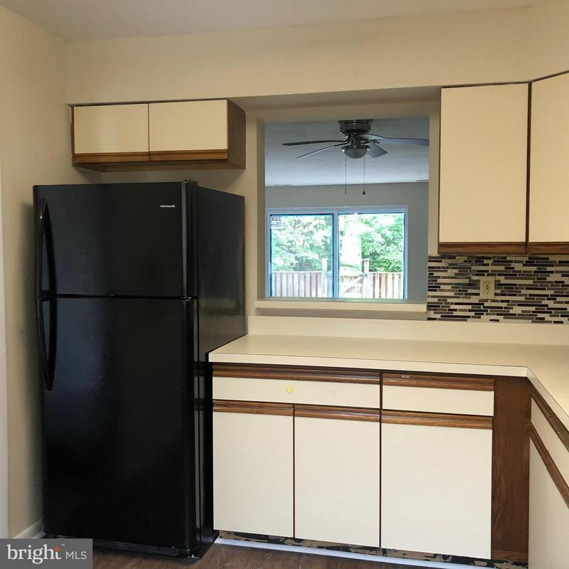 191 Hampshire Dr #191 - Photo 2 of 21