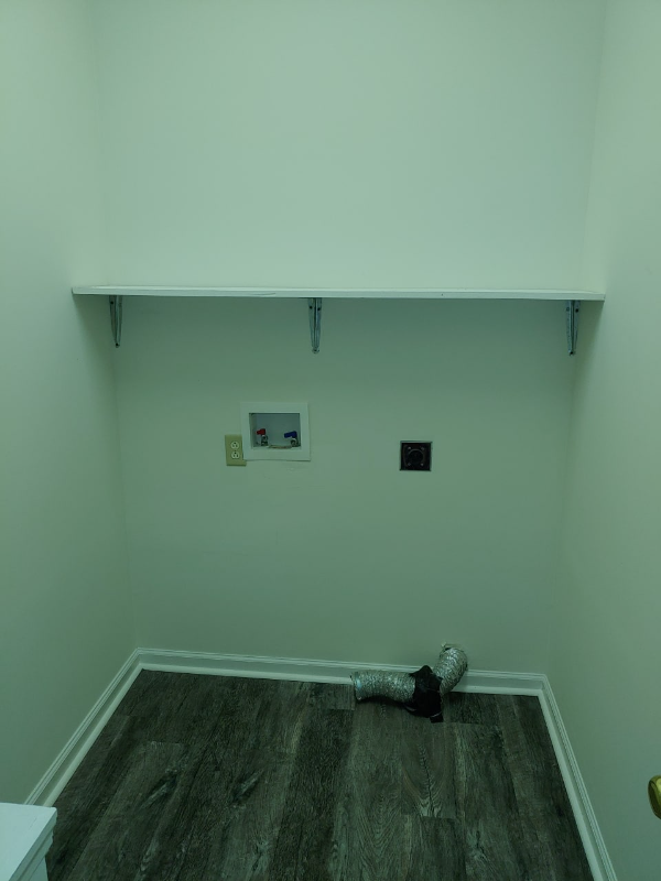 1035 S Jones St - Photo 4 of 42