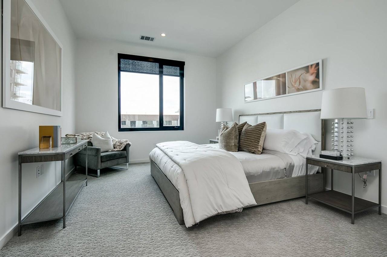 The St Paul Collection - Photo 2 of 50