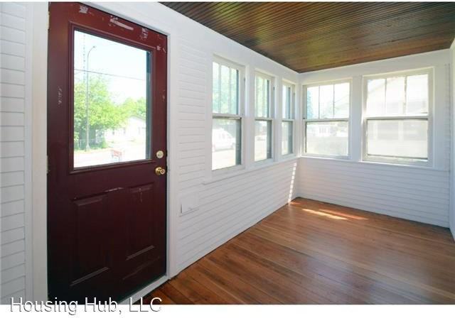 1283 Rice St - Photo 2 of 18