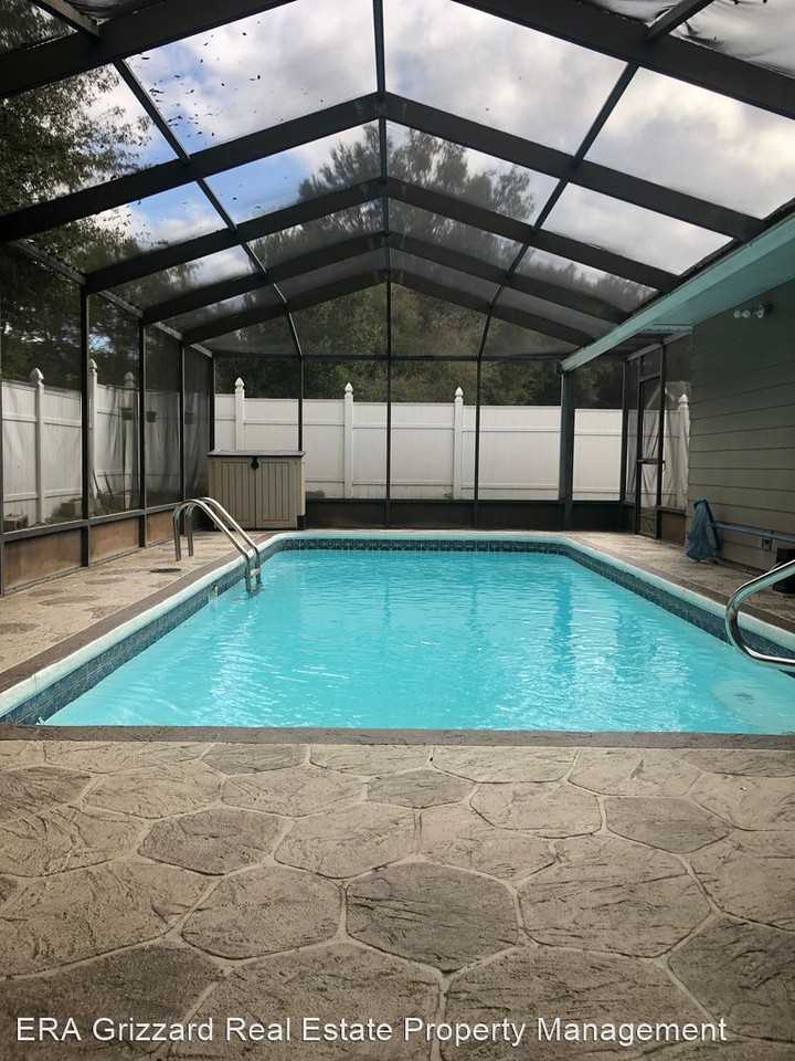 14665 Sw 35th Terrace Rd - Photo 3 of 10