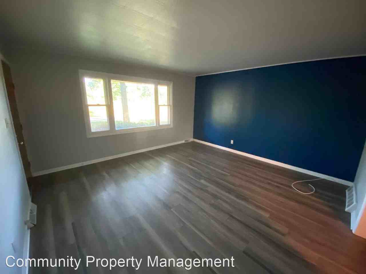 2409 Brownfield 2213 Timberview - Photo 3 of 12