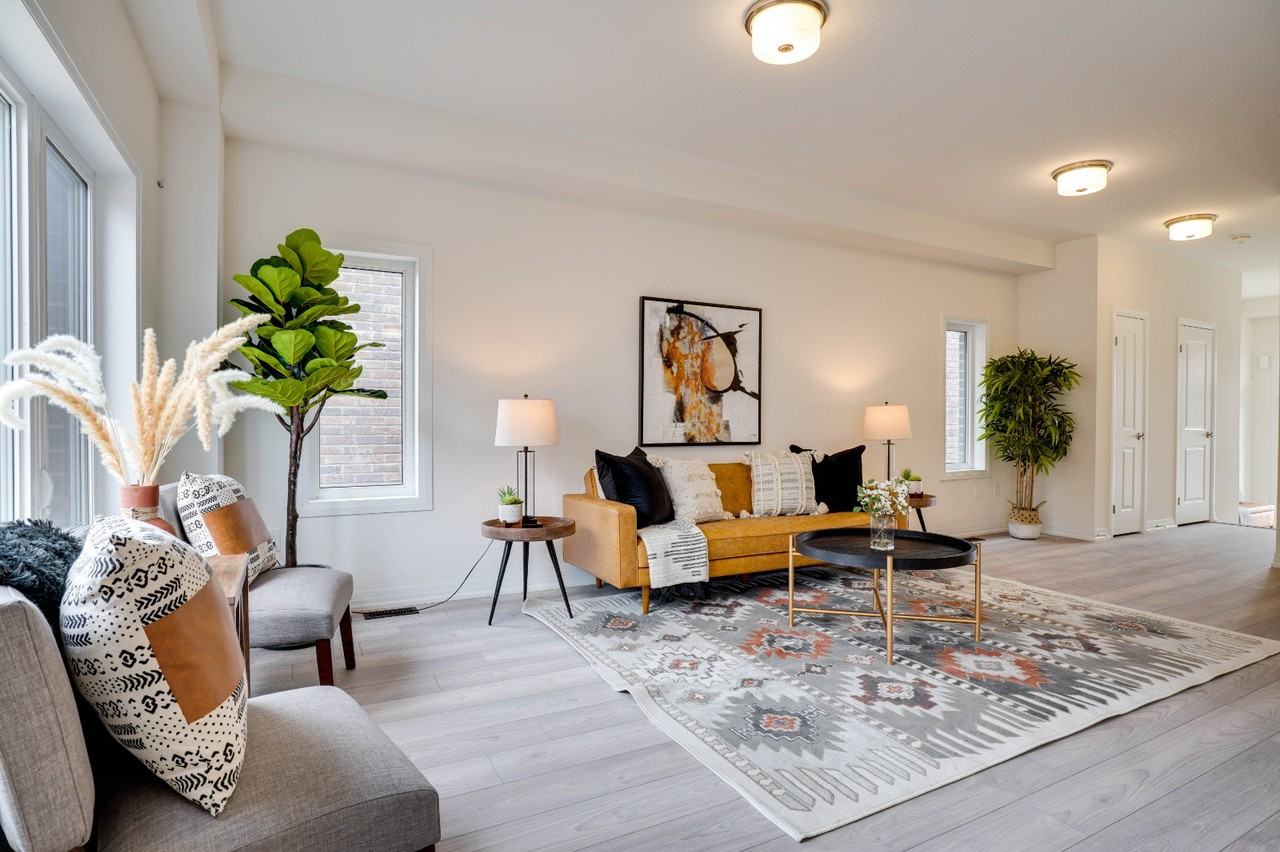 541 Oak Park Road - Photo 3 of 20