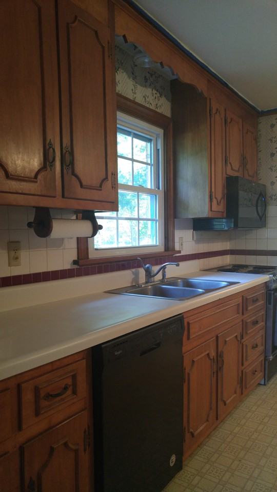 8195 Crestline Ln - Photo 2 of 26