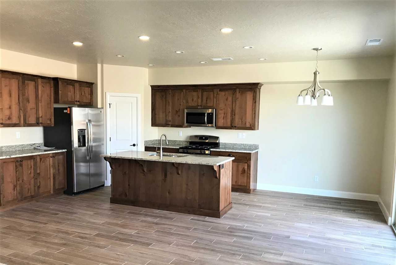 509 Nw #101 - Photo 3 of 12