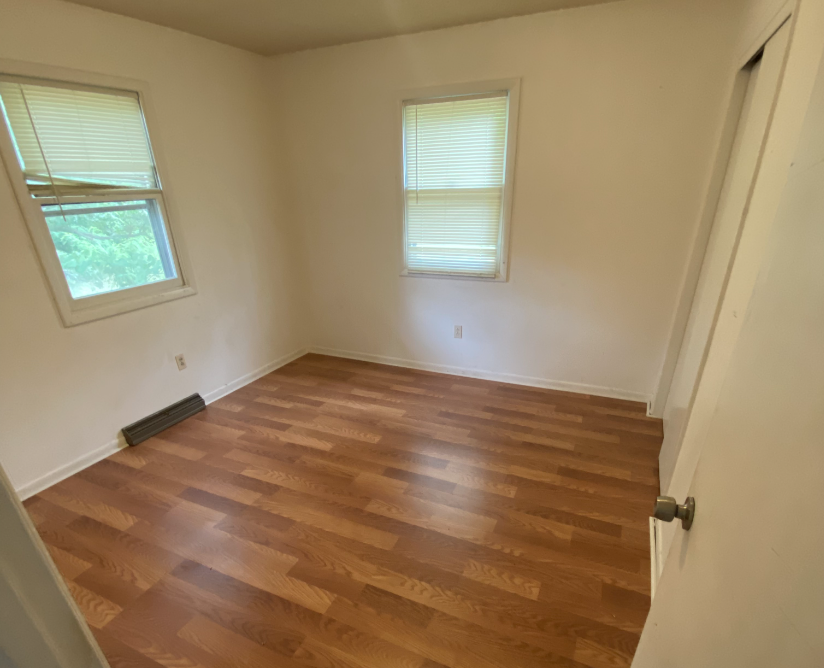 1614A Boyd Ln - Photo 3 of 5