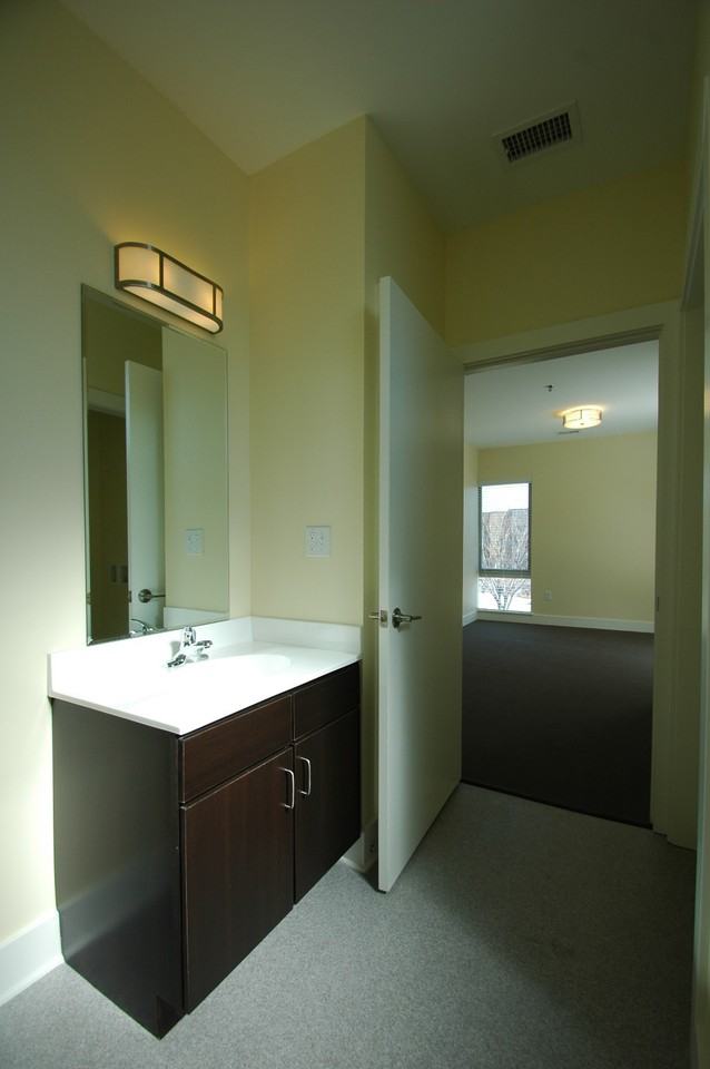 Park Edge Apartments - Photo 4 of 16