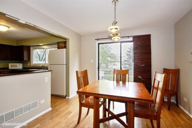 537 Grimes Ave - Photo 3 of 10