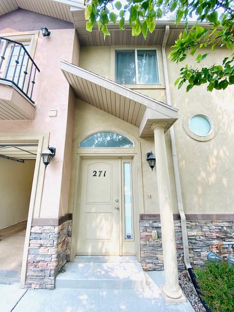 271 E Ailee Ln #1 - Photo 2 of 21