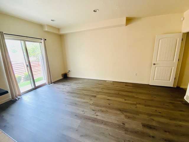 271 E Ailee Ln #1 - Photo 7 of 21