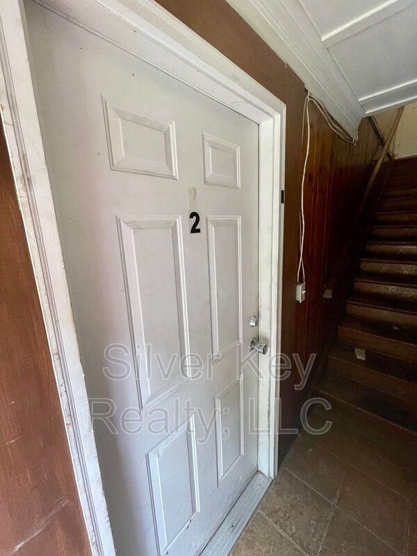 107 Forrest Ave #2 - Photo 2 of 8