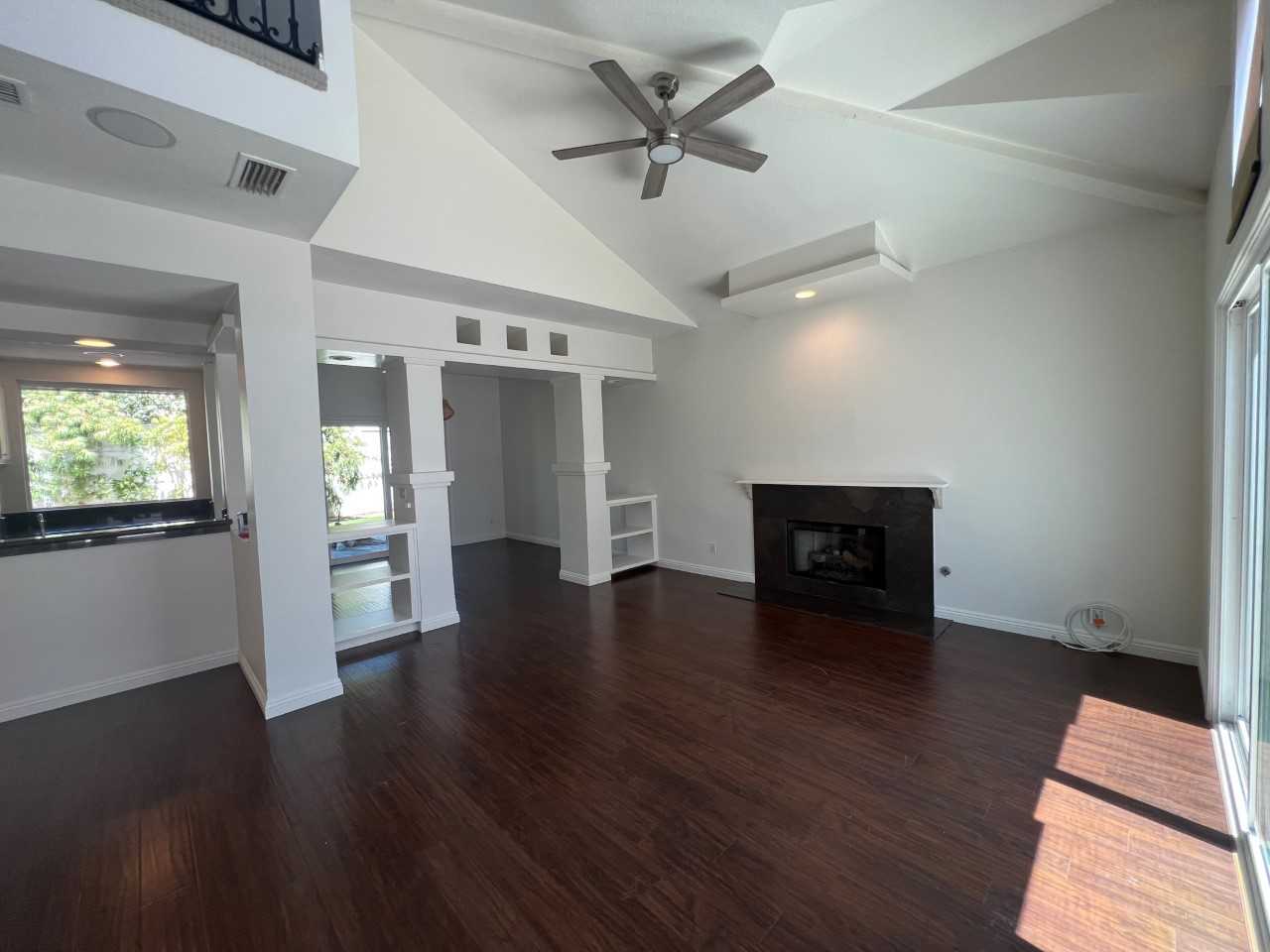 1602 Sea Horse Circle - Photo 2 of 38