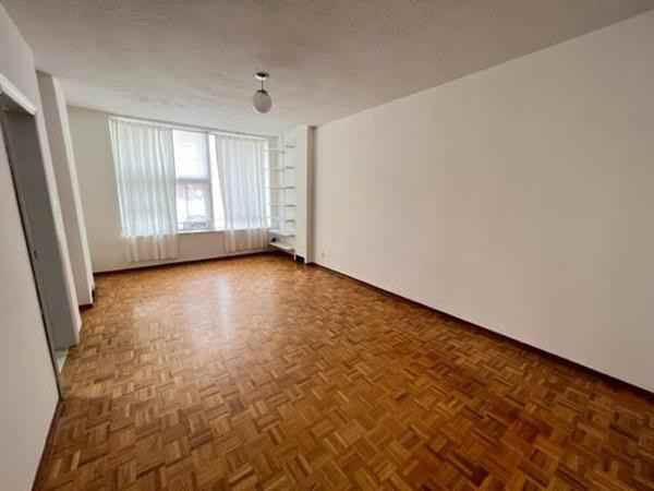 476 Ossington Avenue - Photo 2 of 8