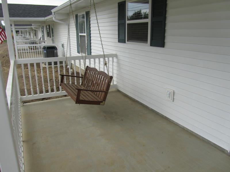 1505 W Central St - Photo 4 of 20