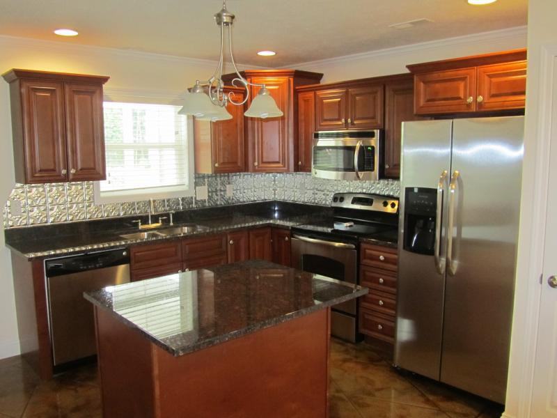 1505 W Central St - Photo 5 of 20