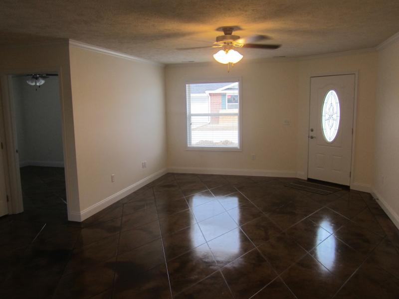 1505 W Central St - Photo 7 of 20