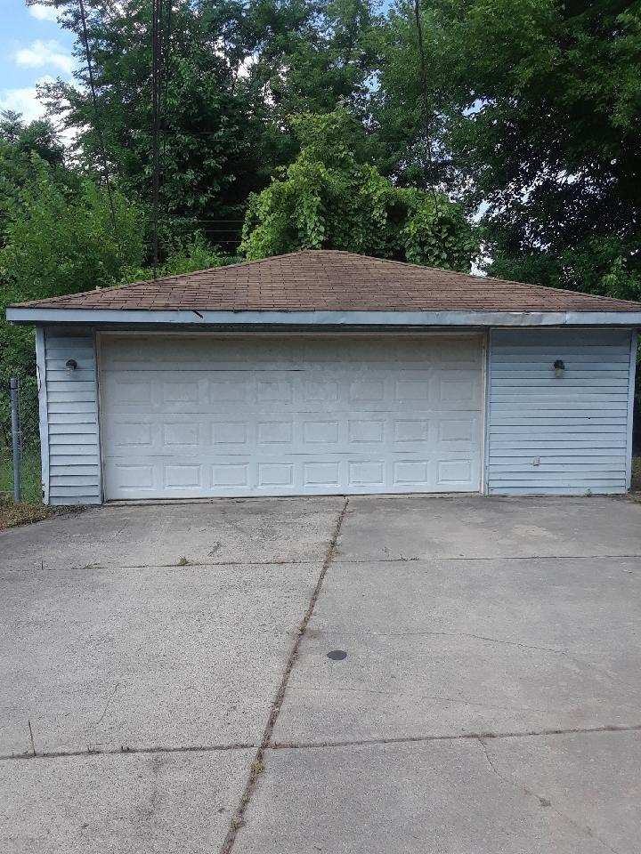 3937 Beniteau St #1 - Photo 3 of 17