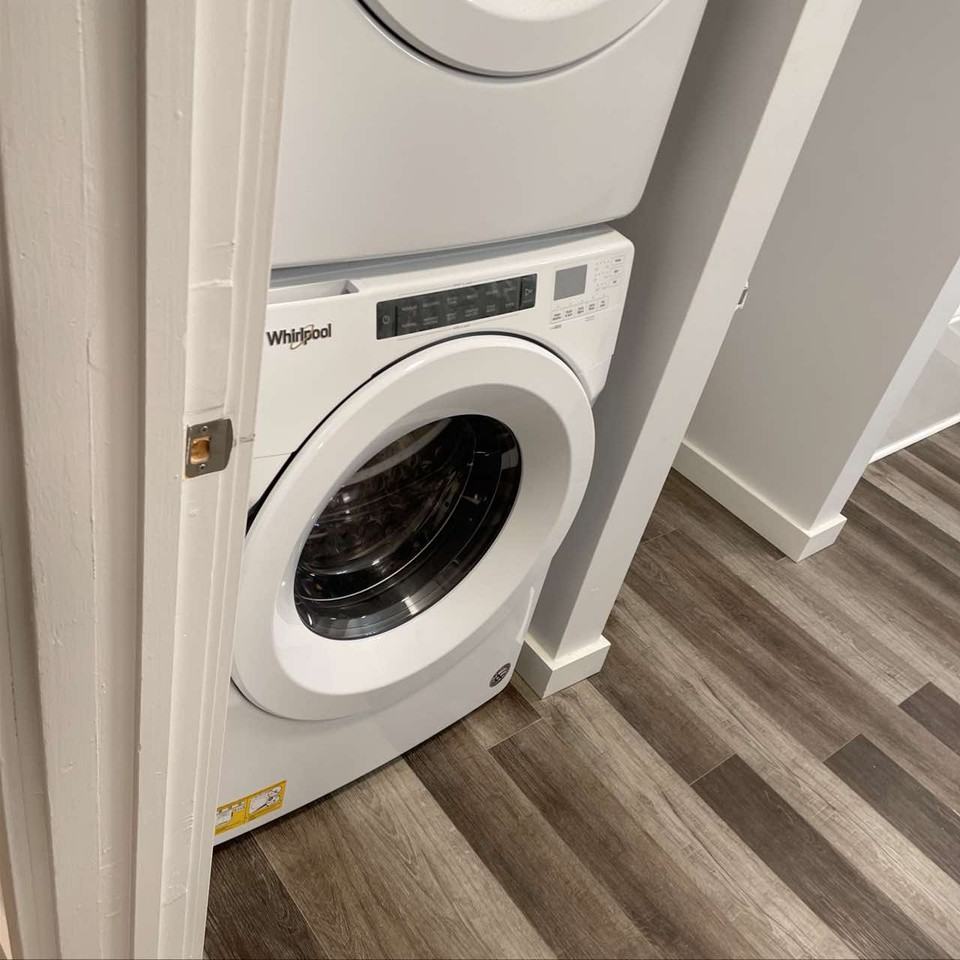 84 Dufferin Ave #84-9 - Photo 6 of 8