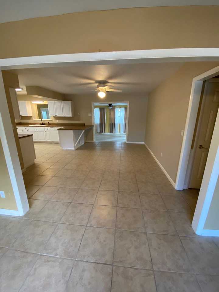 4229 N 9th Ave #1 - Photo 2 of 18