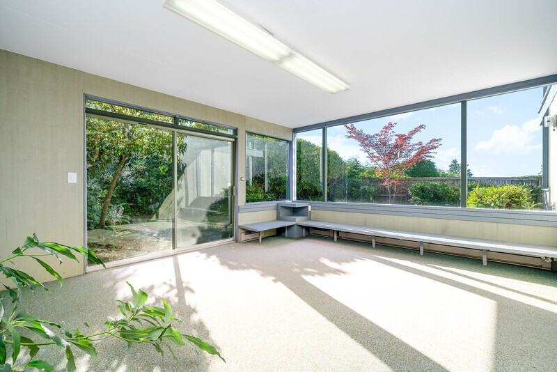 2343 Nw 94th St - Photo 3 of 28