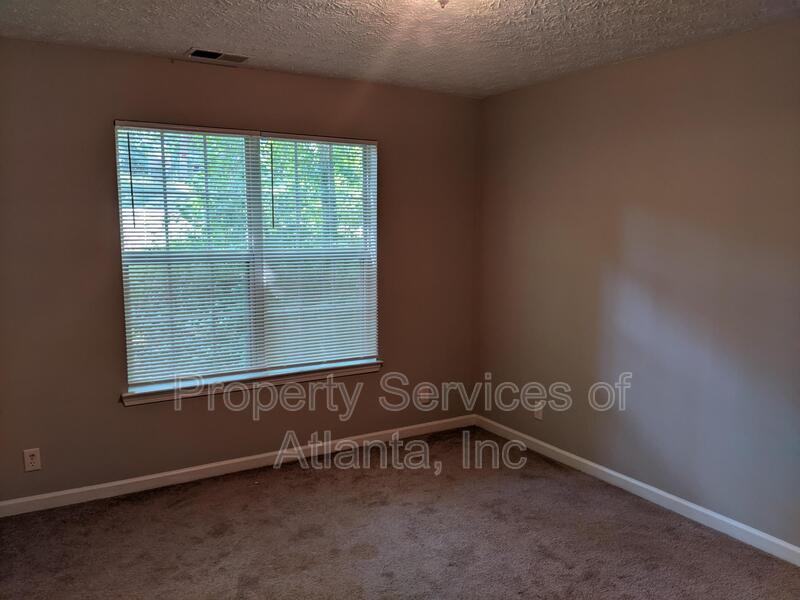 153 Oakland Blvd - Photo 6 of 18