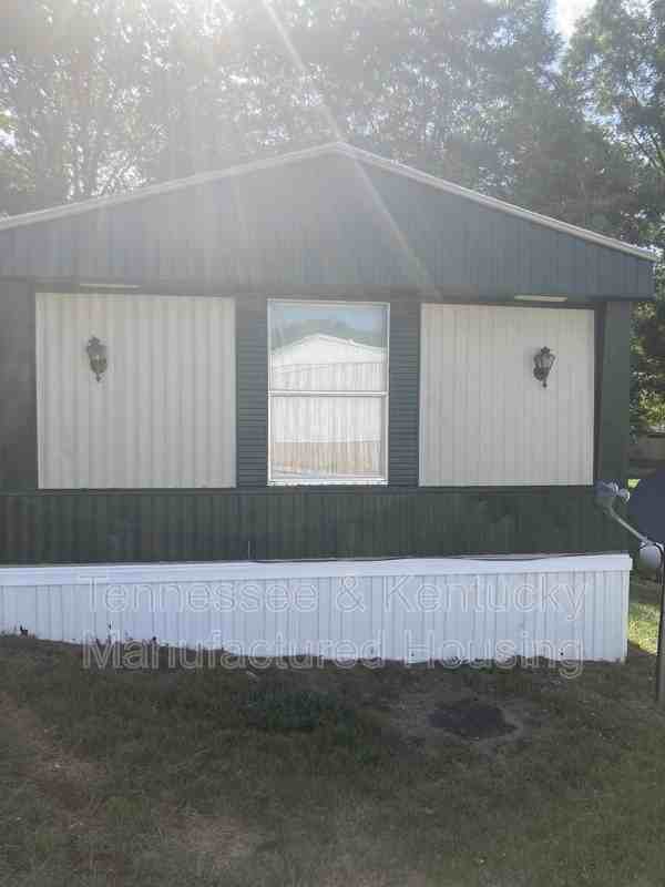 220 Eller Dr - Photo 2 of 13